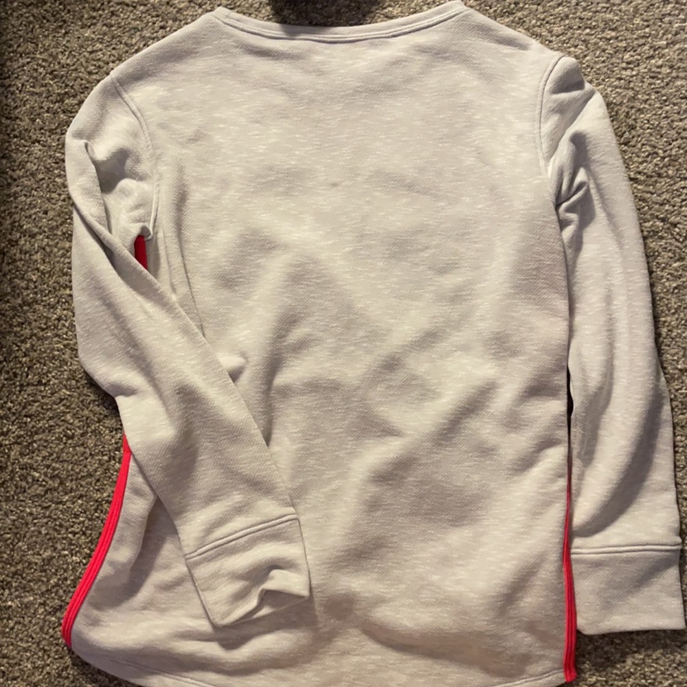 Under Armor - Picture 4 of 4